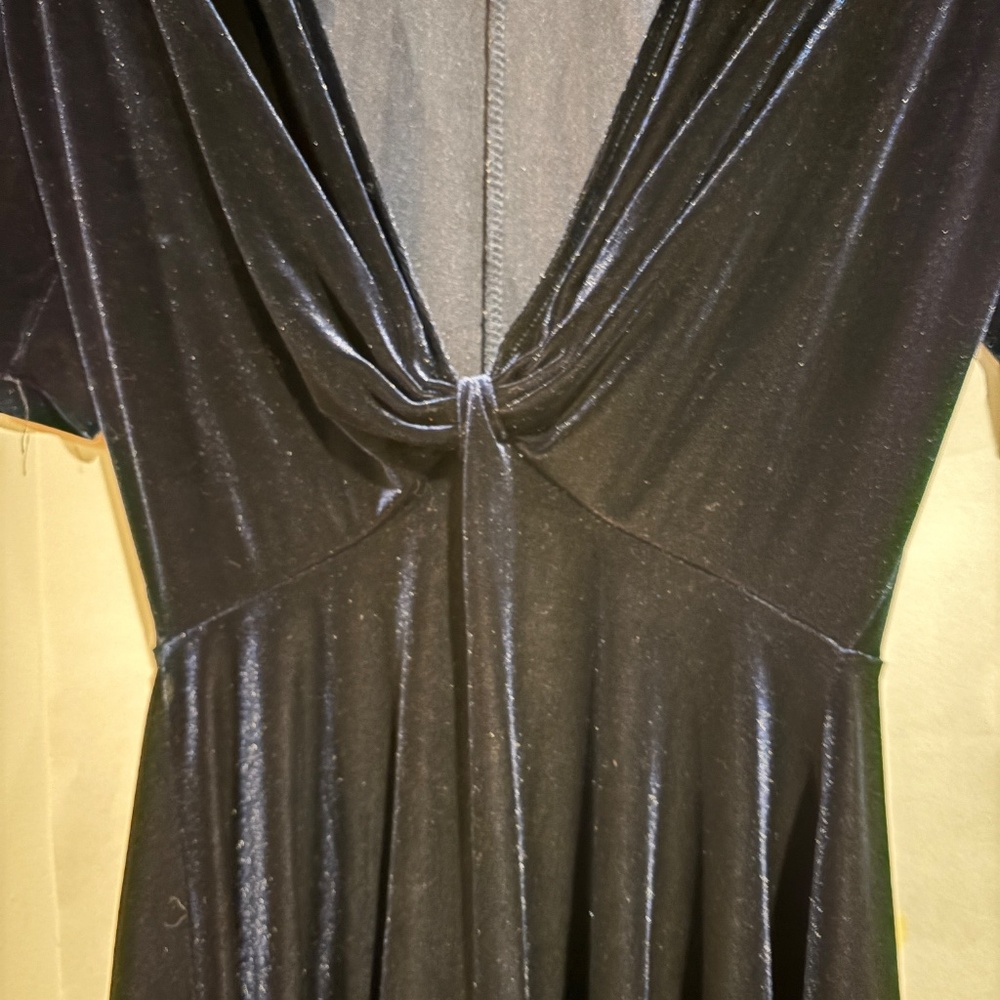 AQUA brand blue velvet plunge neck mini dress - Picture 4 of 6